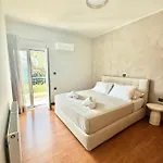 Vila Alaya *